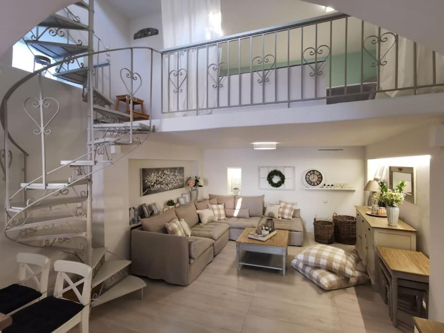 The Minty Door Boutique House Βίλα Νάουσα Εξωτερικό φωτογραφία