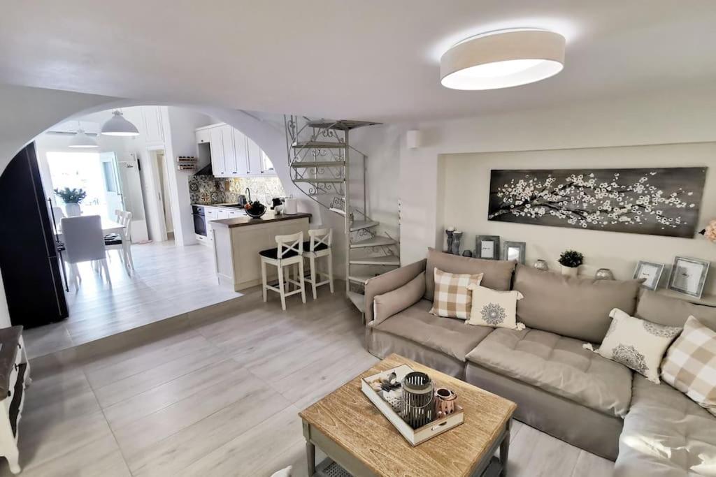 The Minty Door Boutique House Βίλα Νάουσα Εξωτερικό φωτογραφία